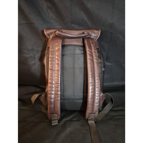 Kenneth Cole Reaction Brown Leather Backpack Laptop Bag Satchel Academia - Picture 6 of 13